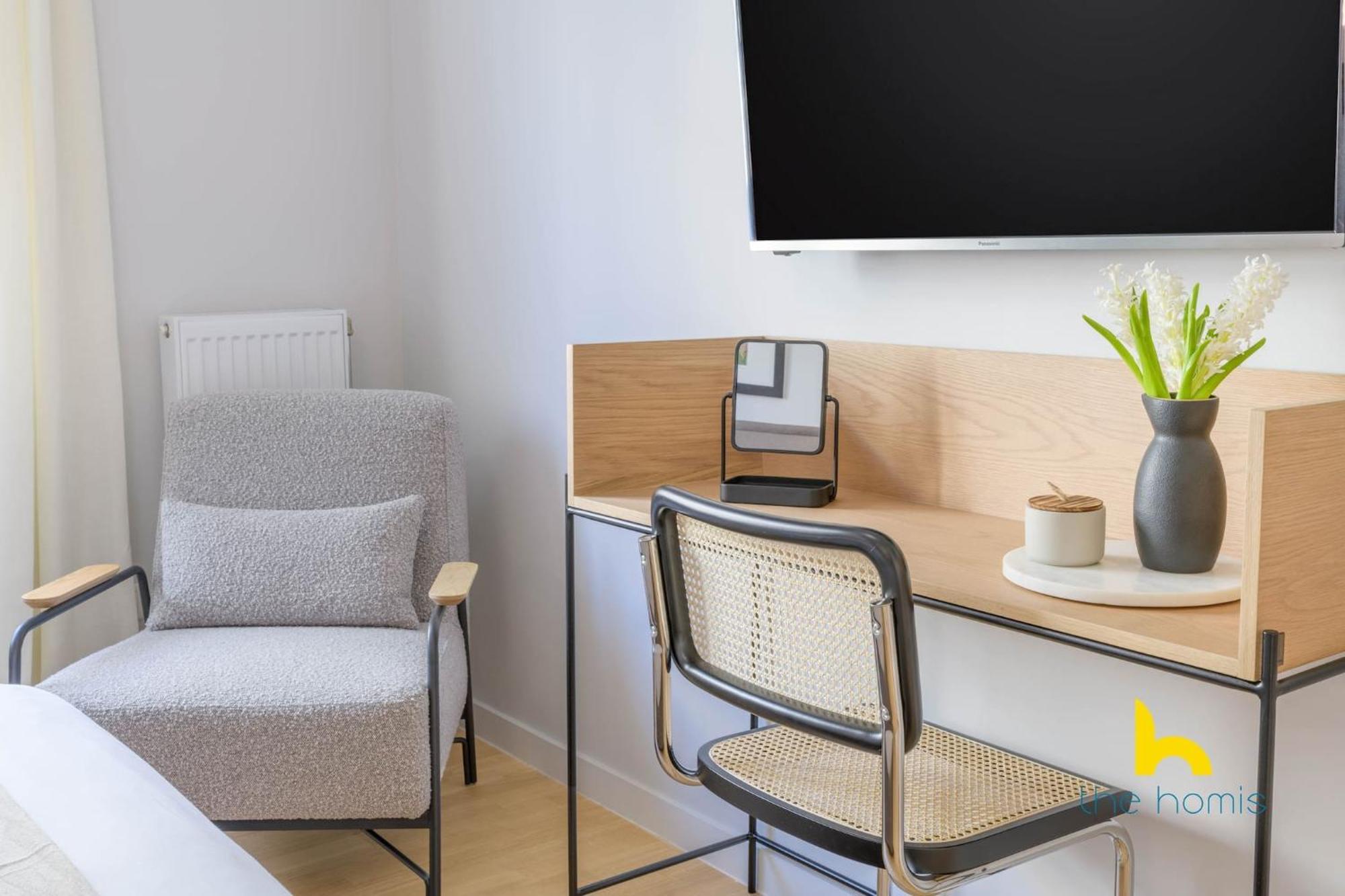 Sun-Splashed 2-Bdr Corner Apartment With Hillside Views! Atene Esterno foto